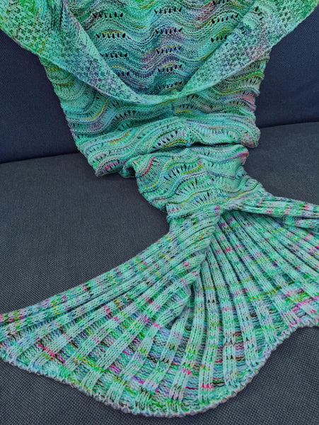 Handmade Ripple Soft Wool Knitted Mermaid Tail Blanket